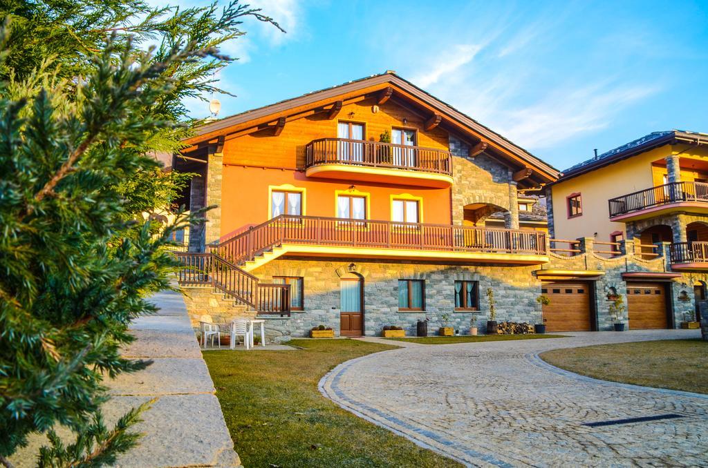 Les Vrais Rayons Hotel Verrayes Bagian luar foto