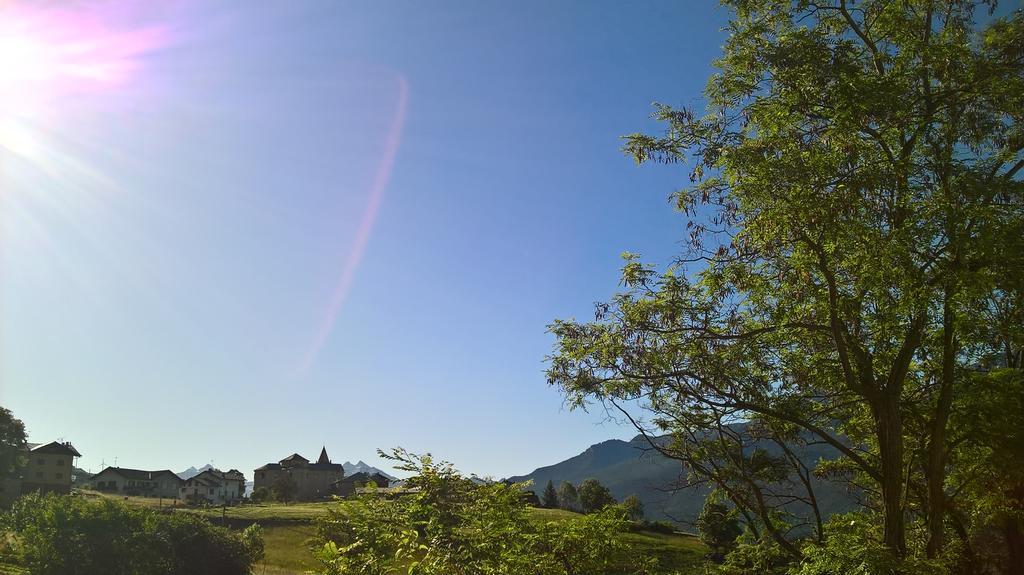 Les Vrais Rayons Hotel Verrayes Bagian luar foto