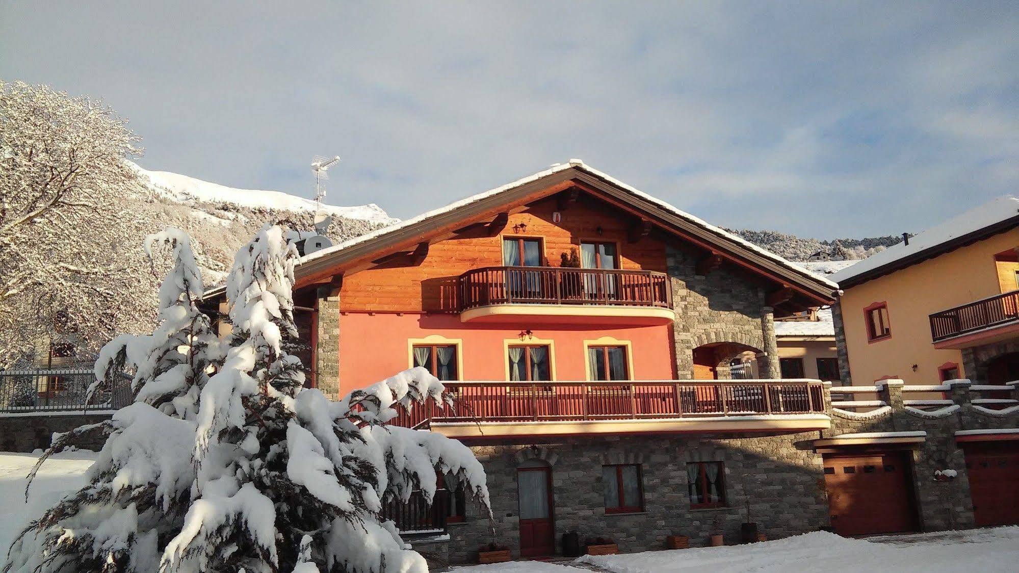 Les Vrais Rayons Hotel Verrayes Bagian luar foto